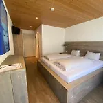 Hotel Twing 3*